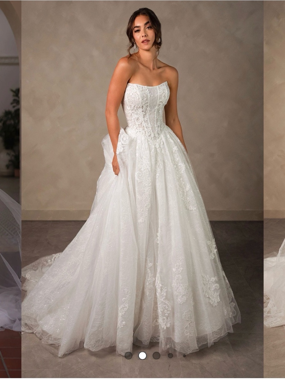 NWT Essense of Australia D4553 lace ivory ballgown size 14